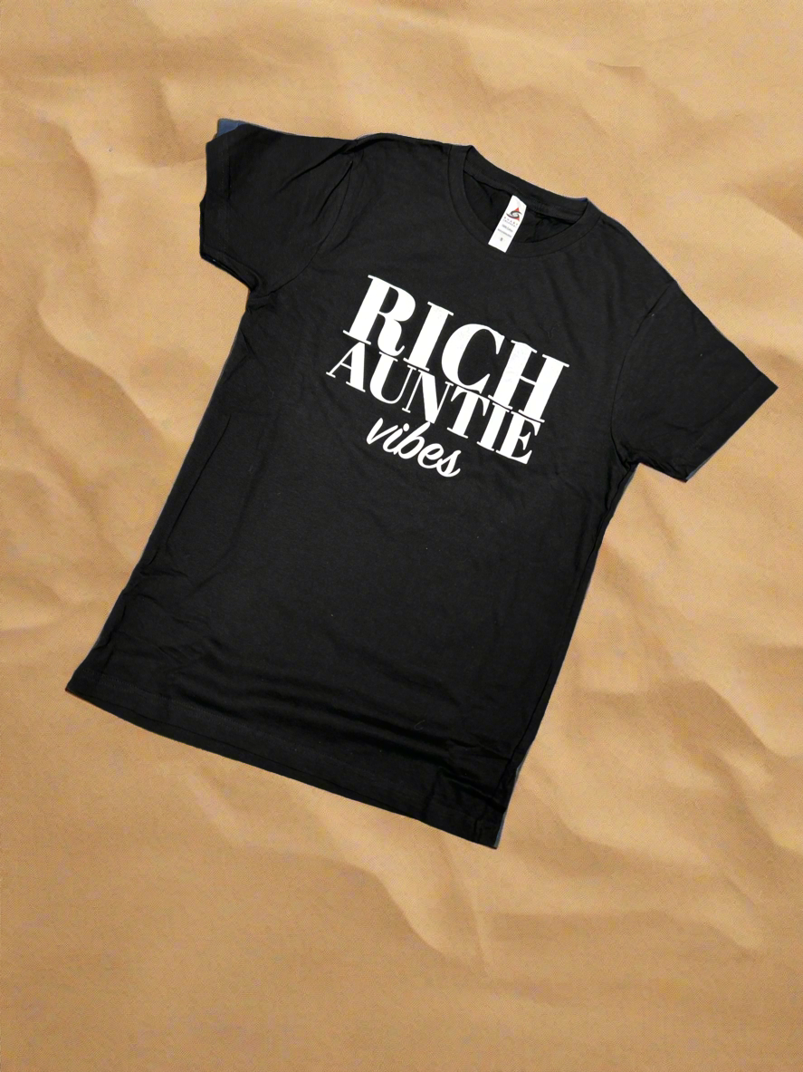 Rich Aunty Vibes T-Shirt