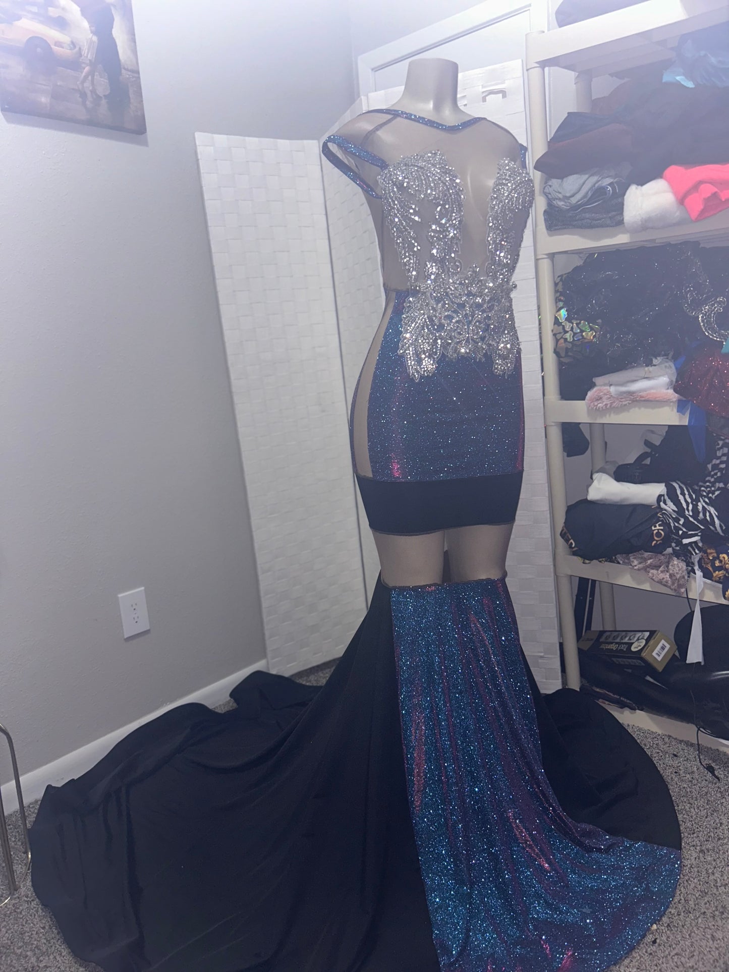 Custom Sleeveless Glitter Prom Gown (Mermaid)