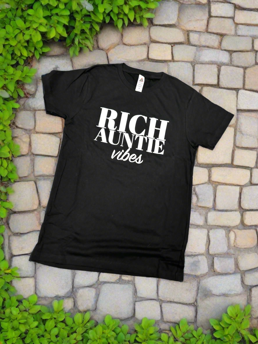 Rich Aunty Vibes T-Shirt