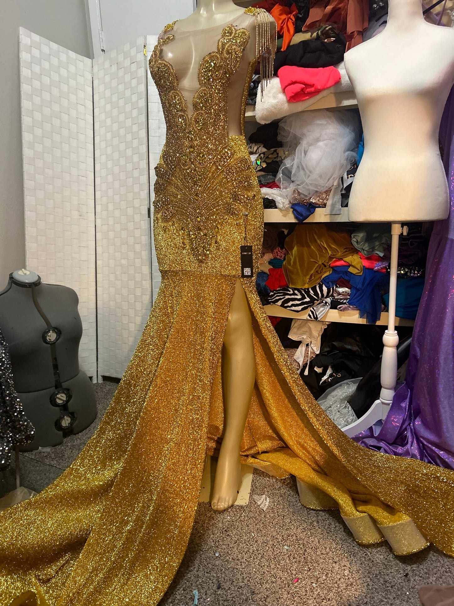 Gold in Gold Prom Gown (Mermaid)