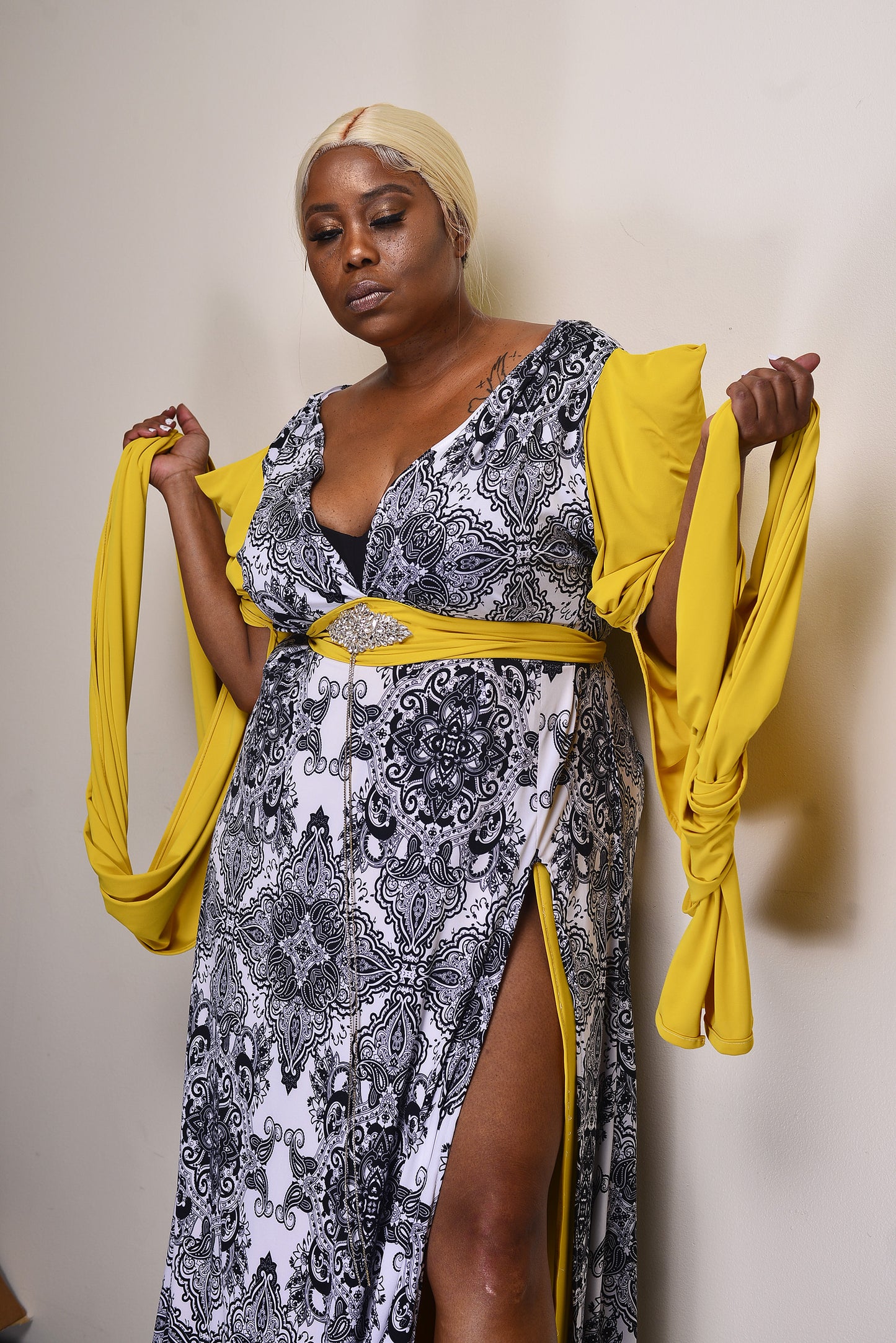 Scripted1 Yellow Evening Wear with train sleeves